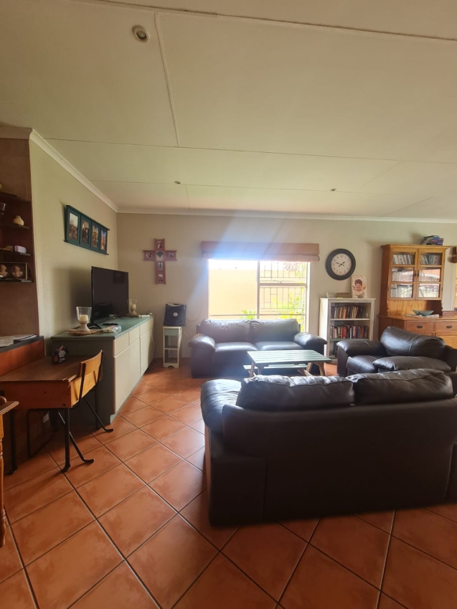 3 Bedroom Property for Sale in Vaalpark Free State